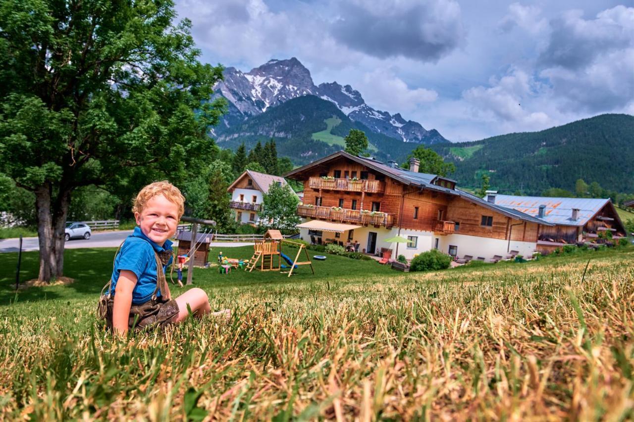 Haus Obermuehle Bed & Breakfast Maria Alm am Steinernen Meer Exterior photo