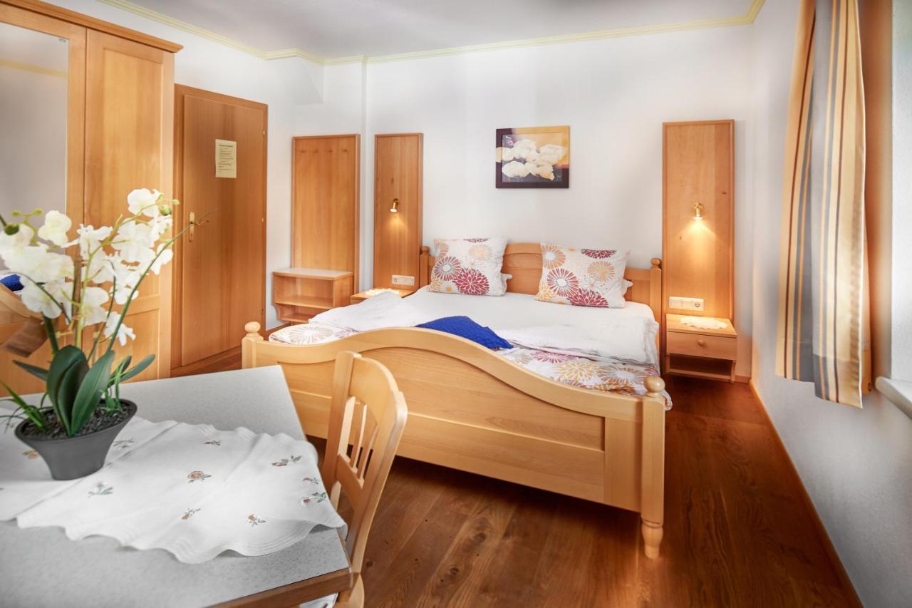 Haus Obermuehle Bed & Breakfast Maria Alm am Steinernen Meer Exterior photo