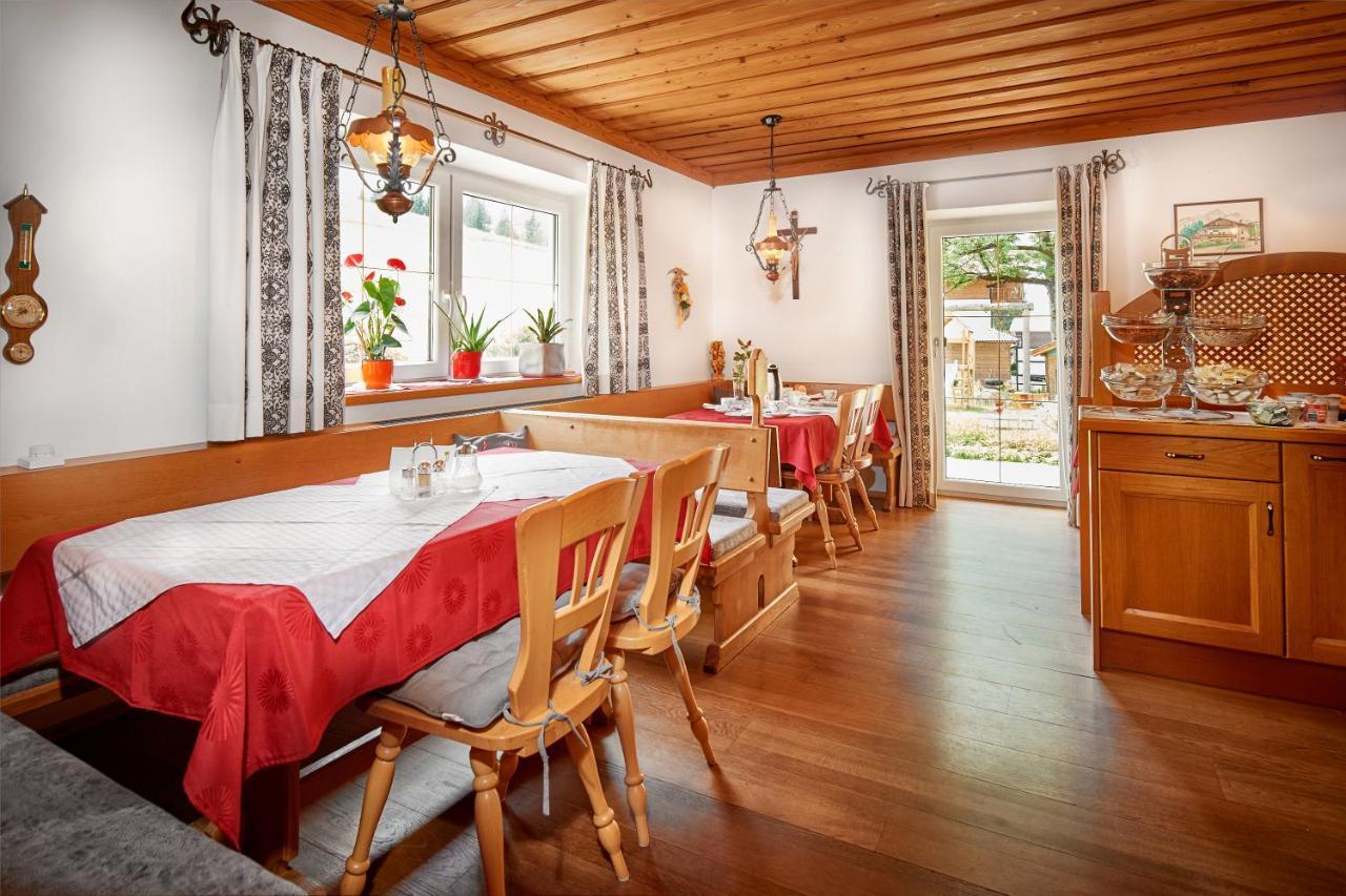 Haus Obermuehle Bed & Breakfast Maria Alm am Steinernen Meer Exterior photo