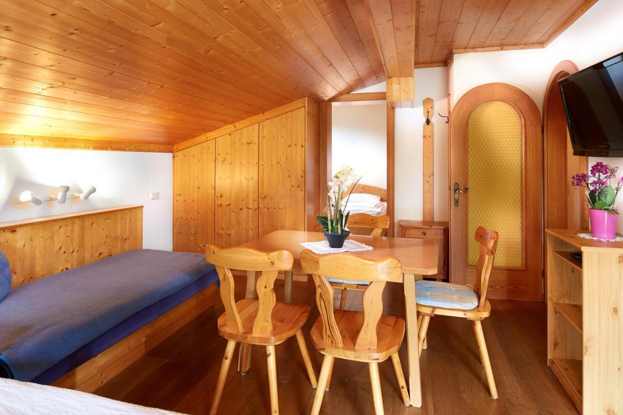 Haus Obermuehle Bed & Breakfast Maria Alm am Steinernen Meer Exterior photo