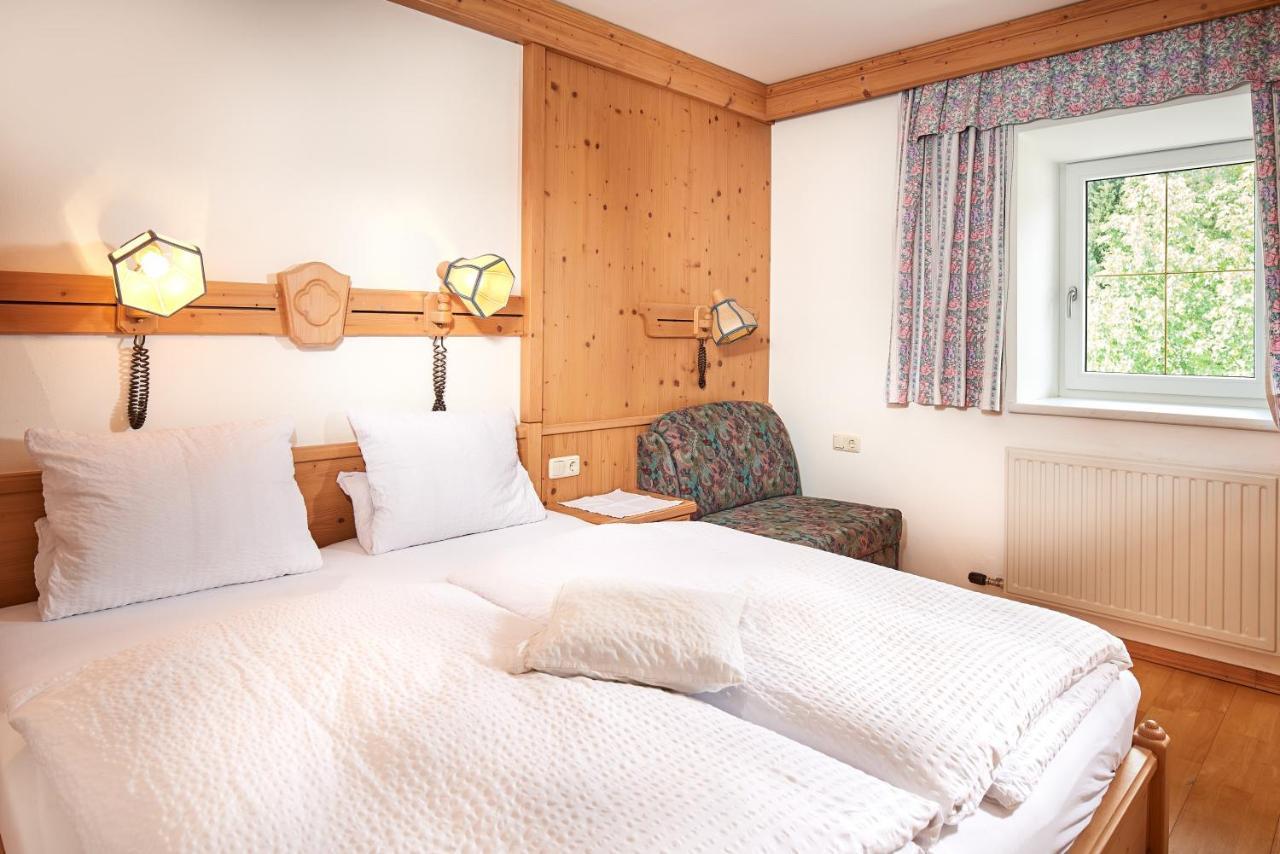 Haus Obermuehle Bed & Breakfast Maria Alm am Steinernen Meer Exterior photo